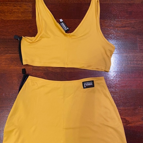 Gian Franco ferre set - Picture 3 of 3